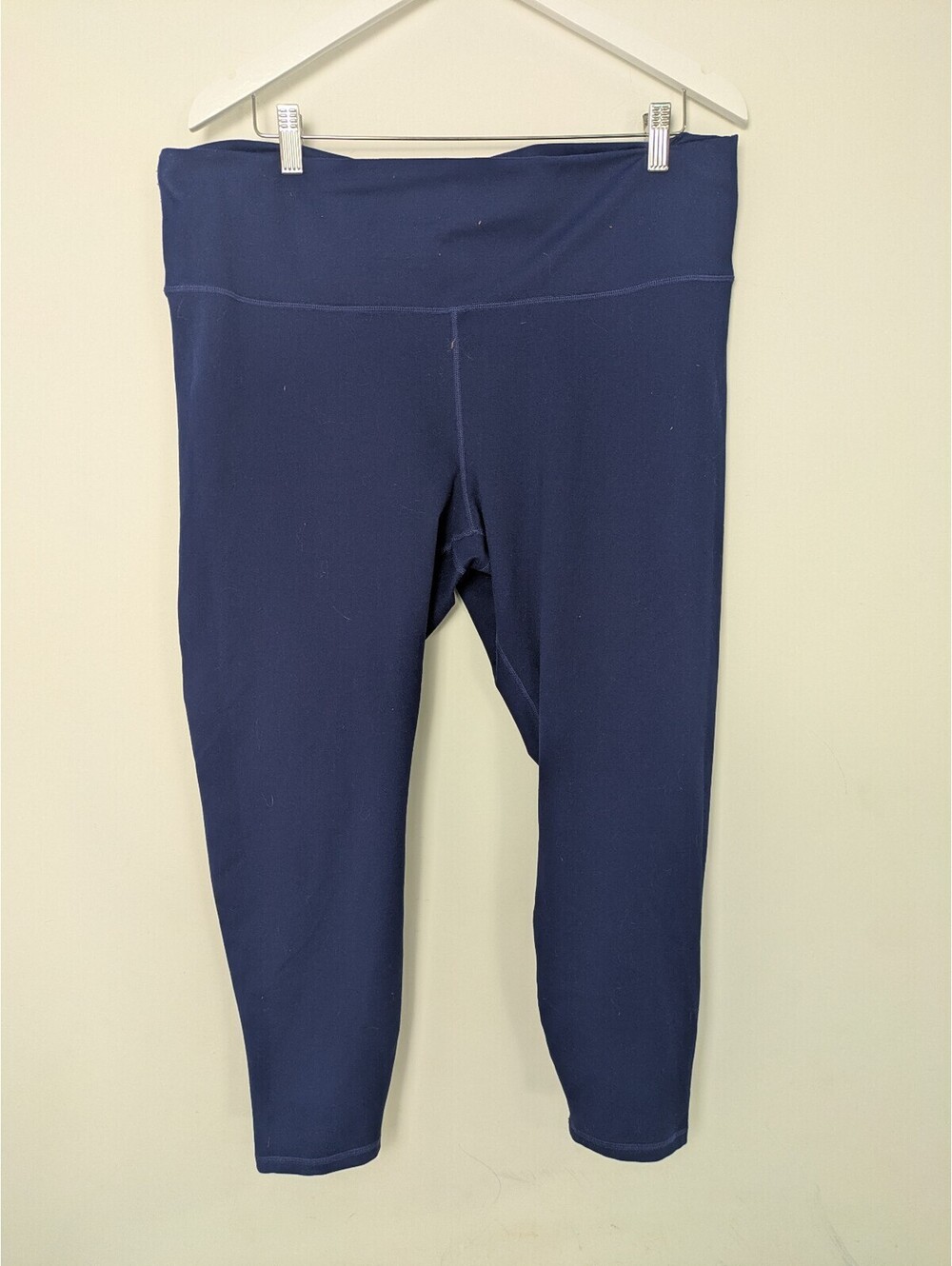 Fabletics Powerhold High Waisted Solid Navy Blue Athletic Workout Leggings Large